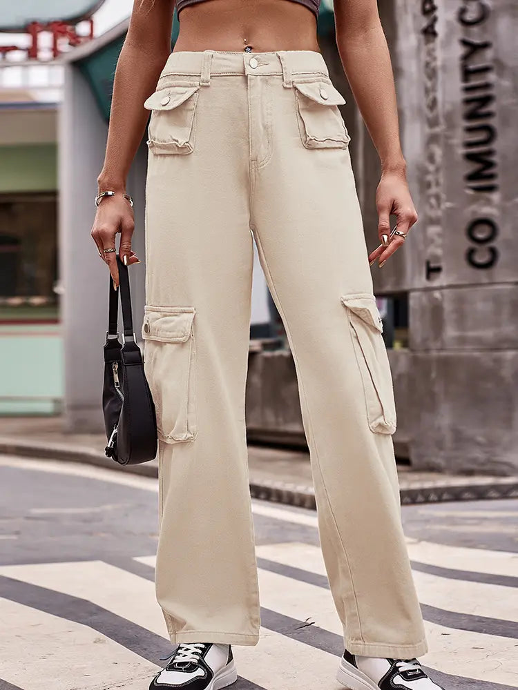 Elegantly Styled Pants for Everyday Wear
