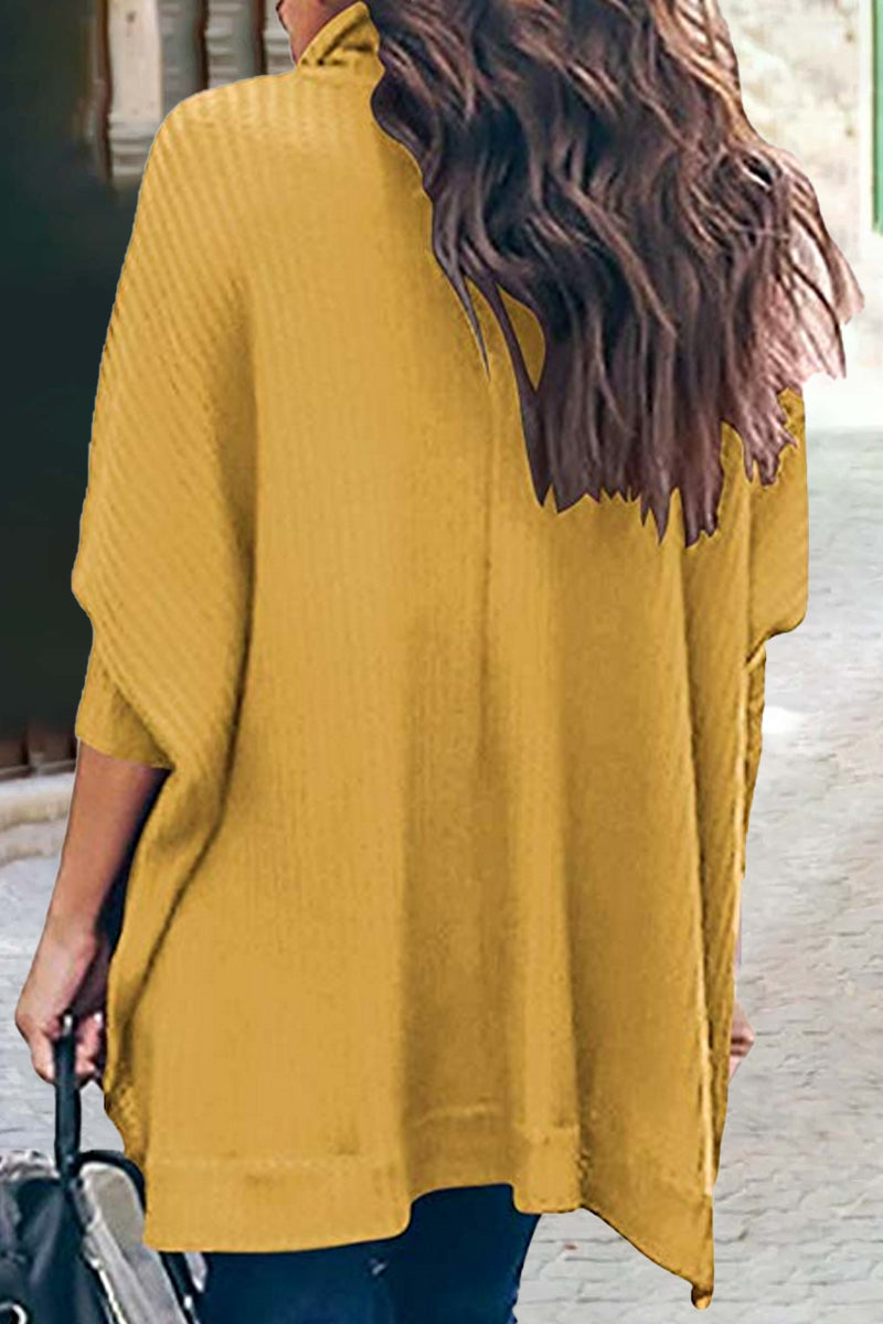 Classic Vintage Sweater with a Flattering Fit