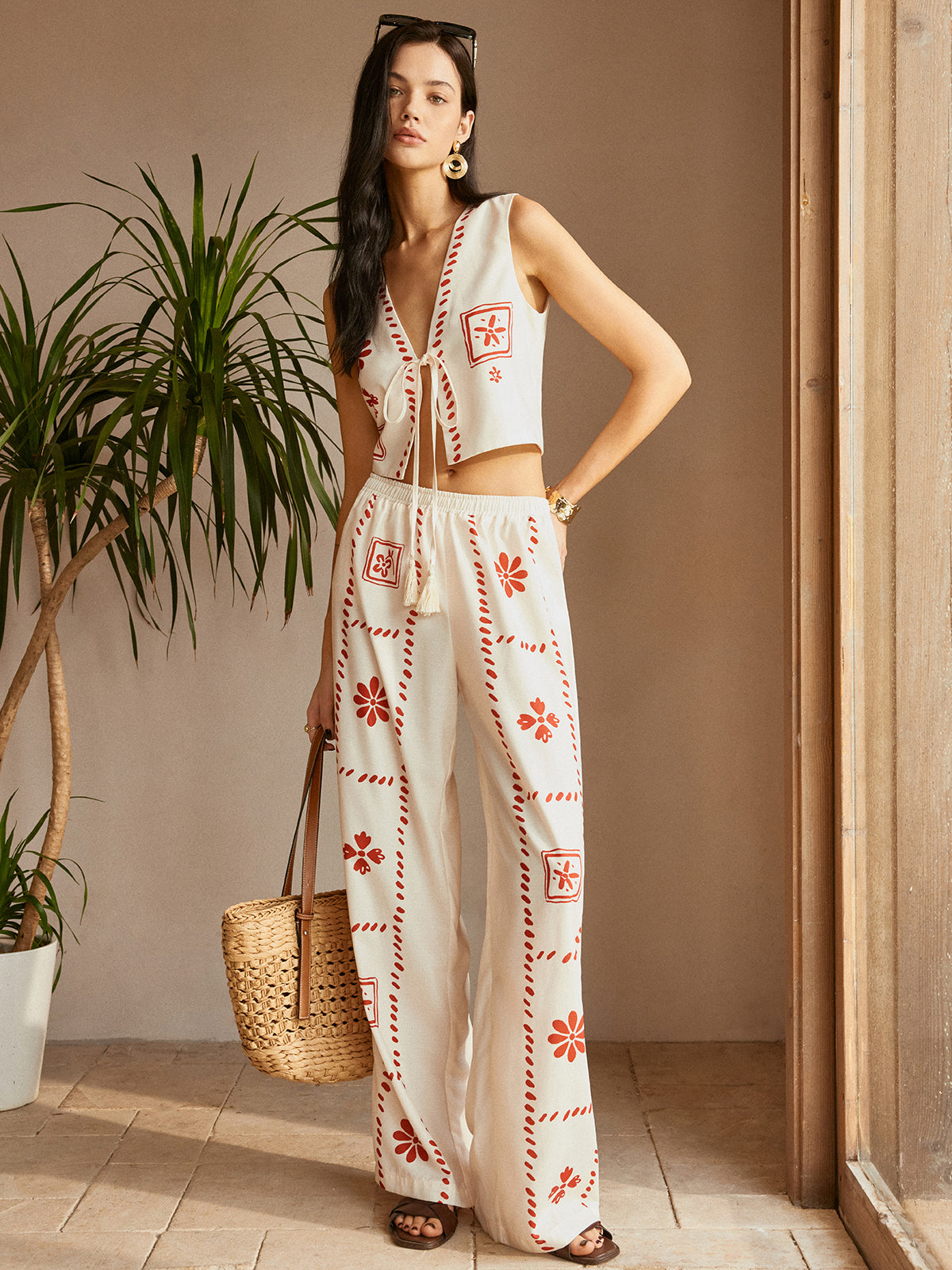 Gracefully Styled Pants for Any Occasion