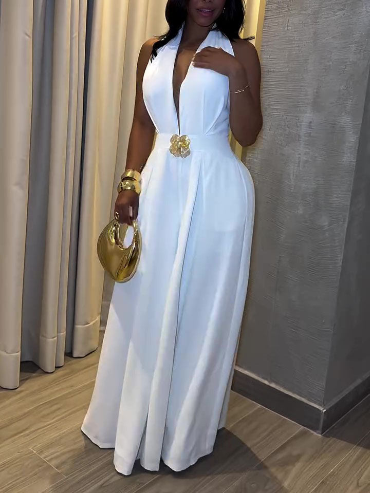 Well Tailored Garment with a Graceful Silhouette