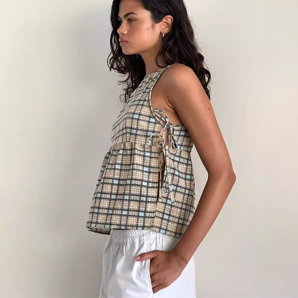 Classic Vintage Top with a Flattering Fit