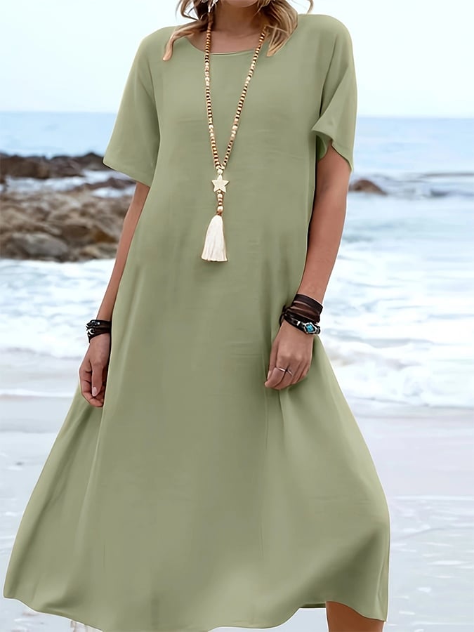 Gracefully Styled Dress for Any Occasion