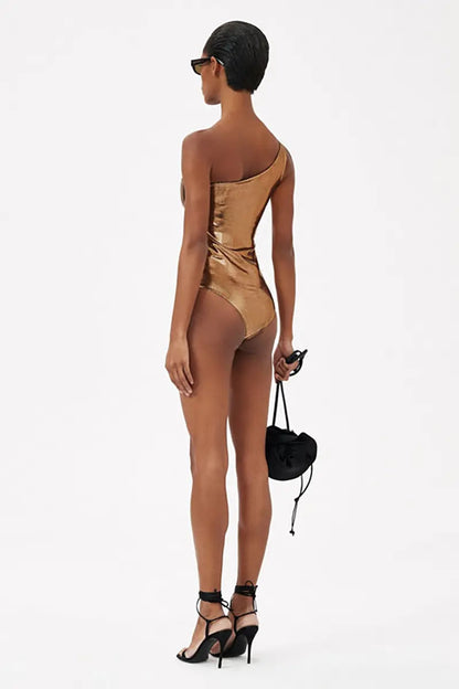Classic Vintage Garment with a Flattering Fit