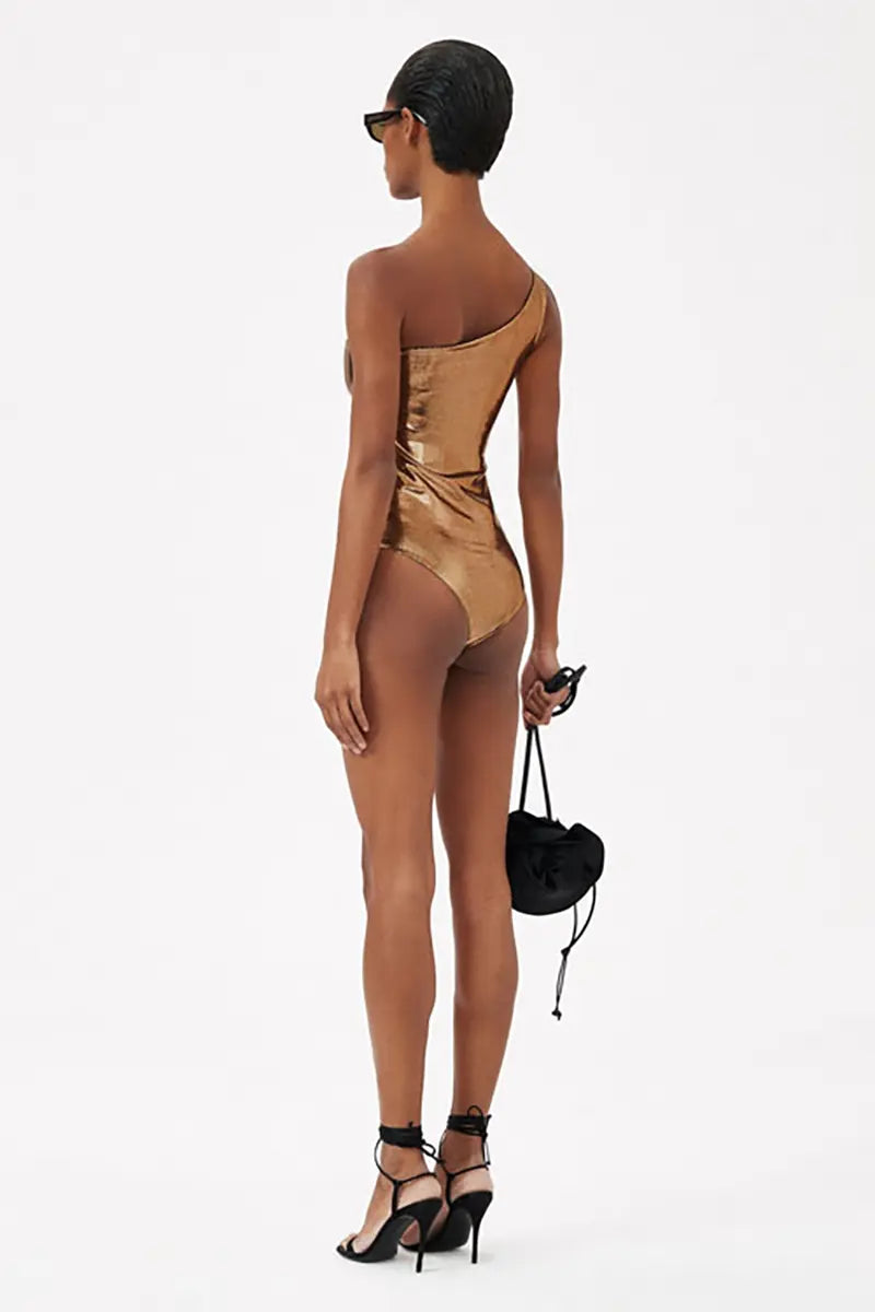 Classic Vintage Garment with a Flattering Fit