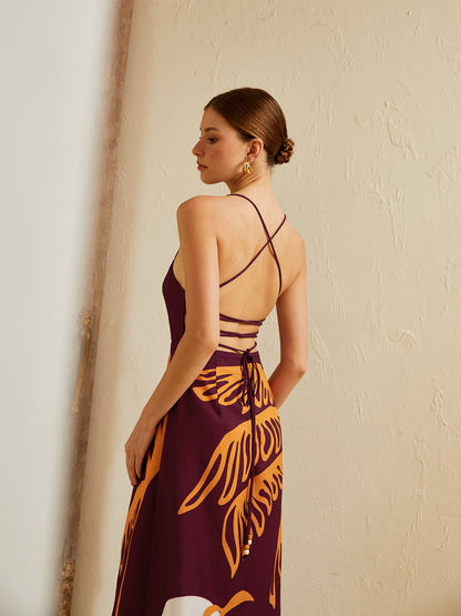 Gracefully Styled Dress for Any Occasion