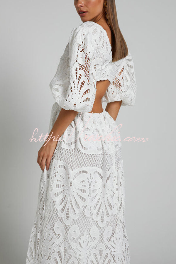 Classic Vintage & Enduringly Stylish Dress