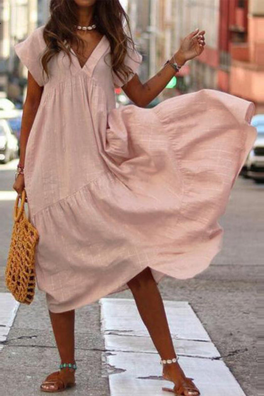Beautifully Finished Dress in a Timeless Design