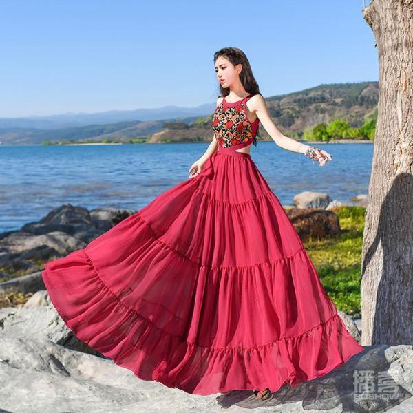 Vintage Inspired Dress with a Contemporary Edge
