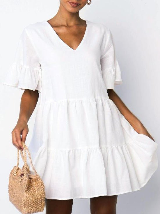 Well Tailored Dress with a Graceful Silhouette