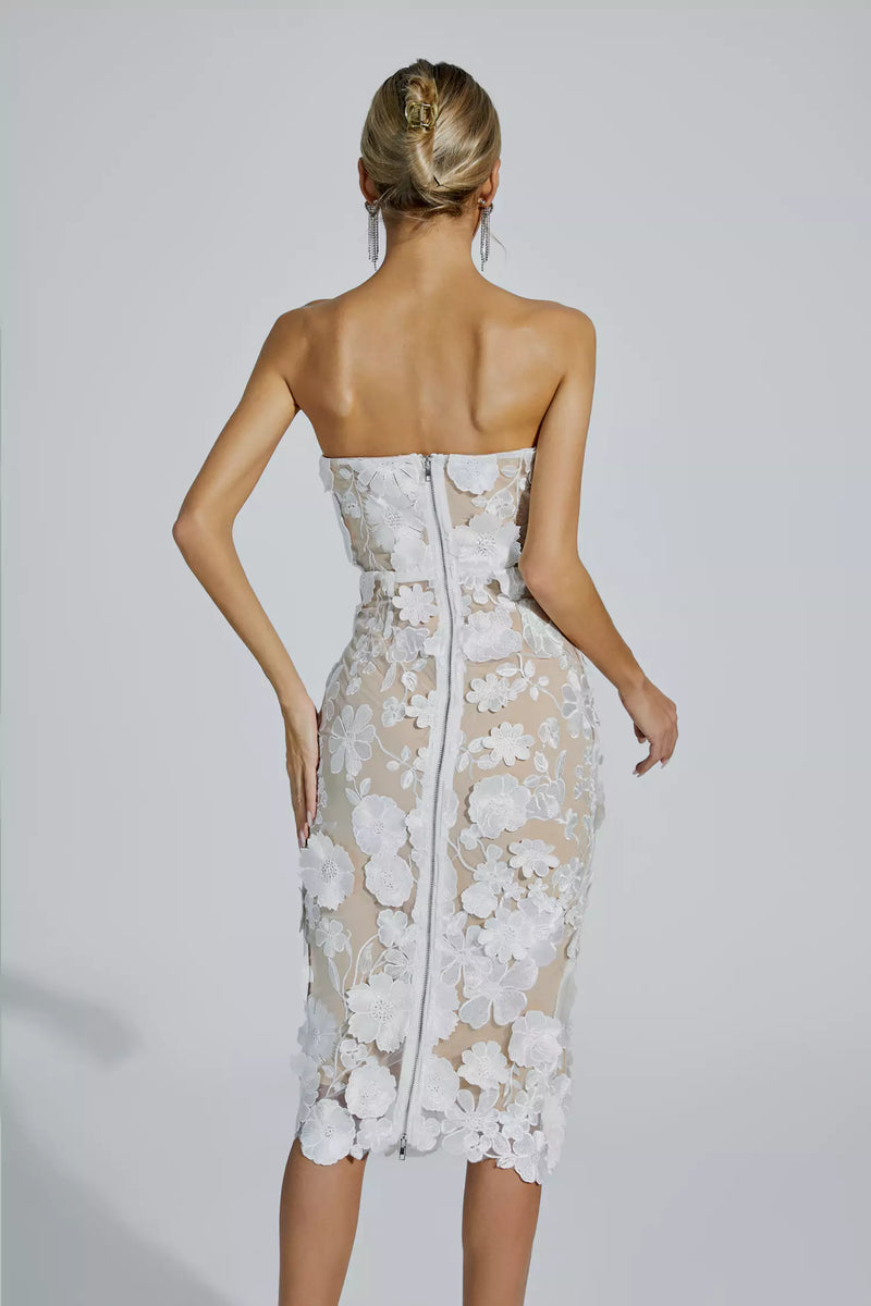 Classic Vintage & Enduringly Stylish Dress