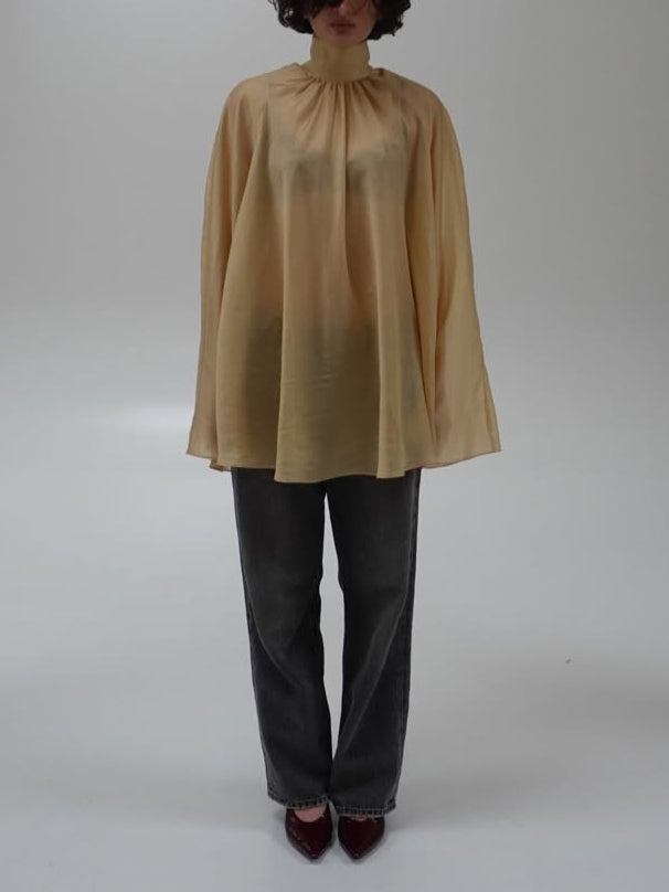 Elegantly Styled Shirt for Everyday Wear
