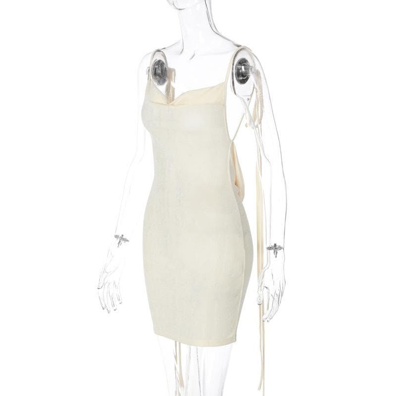 Effortlessly Elegant Dress with a Timeless Design