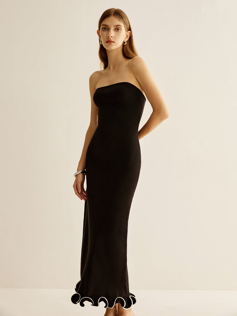 A Vintage Style Dress with Delicate Timeless Details
