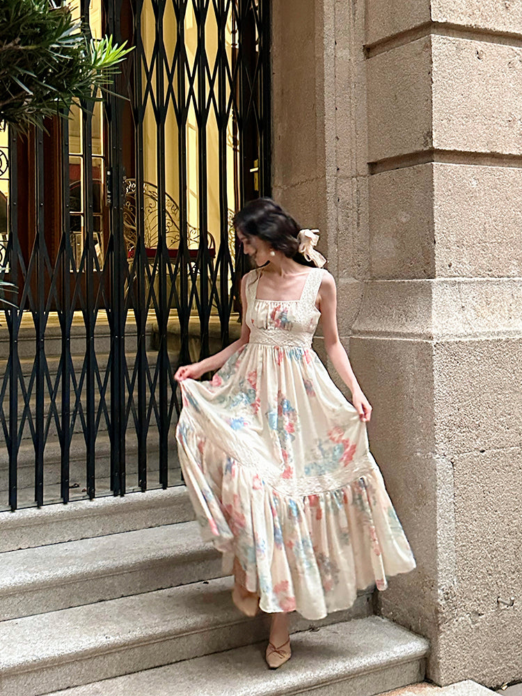 A Vintage Style Dress with Delicate Timeless Details