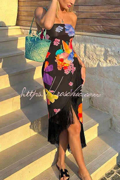 Gracefully Styled Dress for Any Occasion