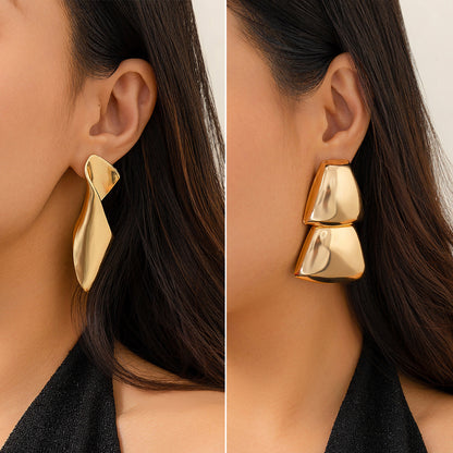 Classic Earring with Timeless Appeal