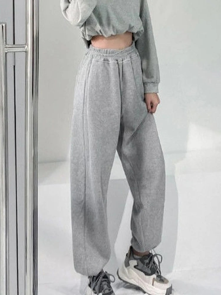 Well Tailored Garment with a Graceful Silhouette