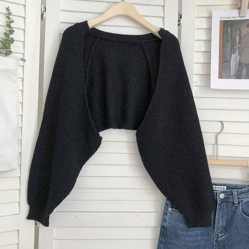 Gracefully Styled Cardigan for Any Occasion