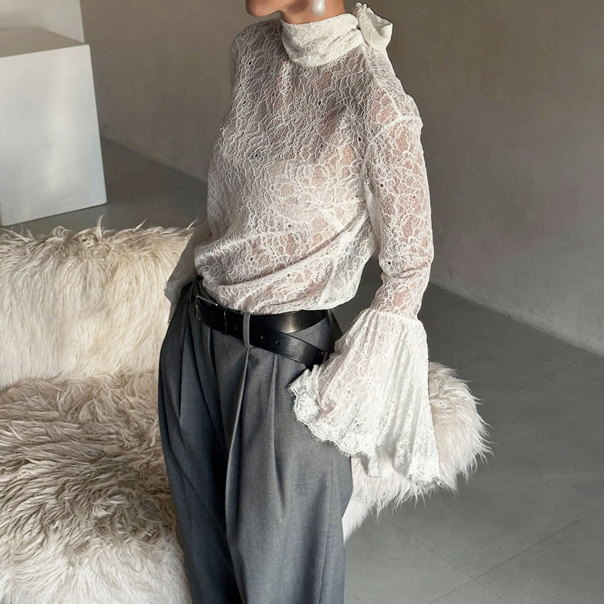 Beautifully Crafted Blouse in a Classic Style