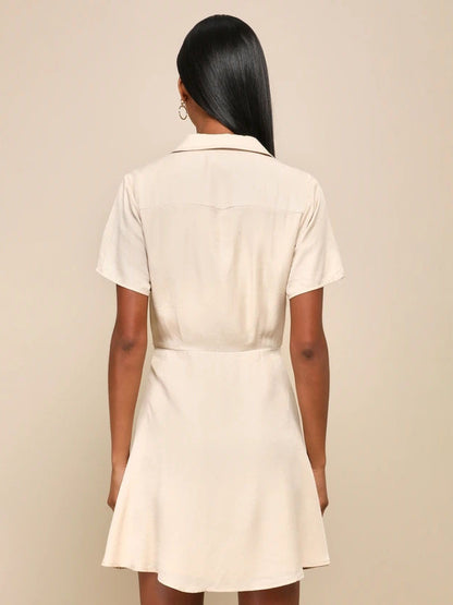 Sophisticated Dress with a Clean Classic Look
