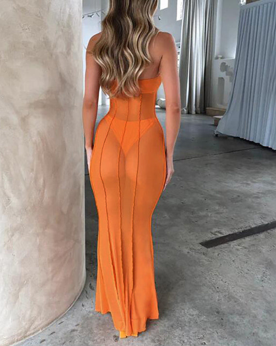 Beautifully Crafted Dress in a Classic Style