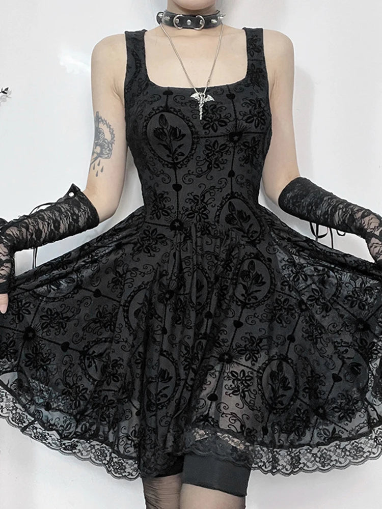 Classic Vintage & Enduringly Stylish Dress