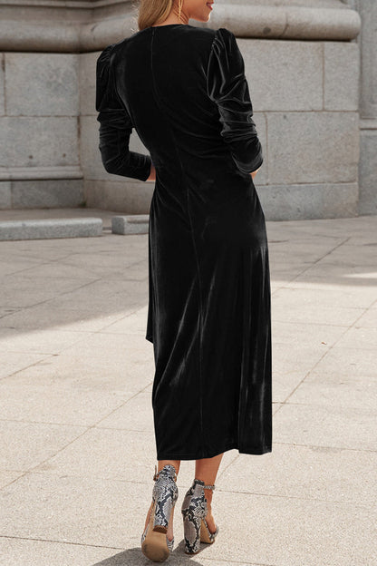 Polished Dress with an Effortless Classic Look