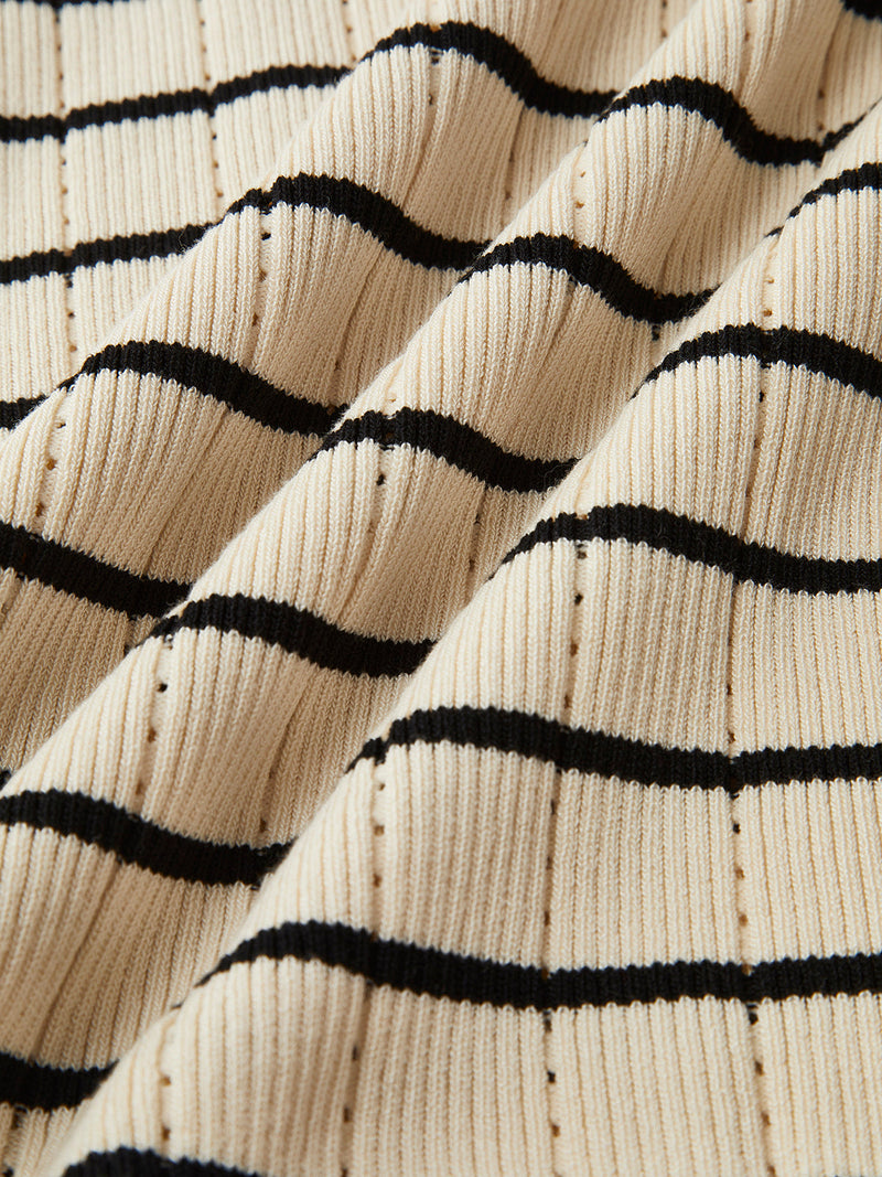 Effortlessly Elegant Sweater with a Timeless Design