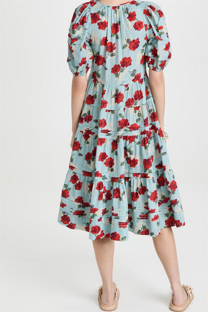 Classic Vintage Dress with a Flattering Fit
