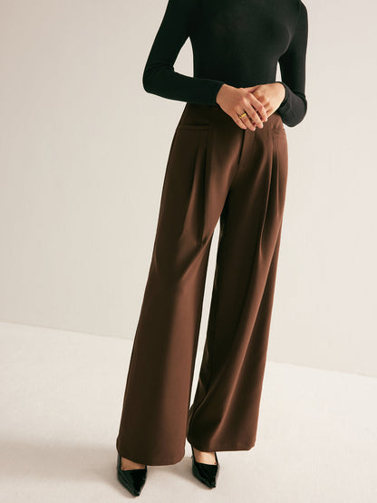 Classic Vintage Pants with a Flattering Fit