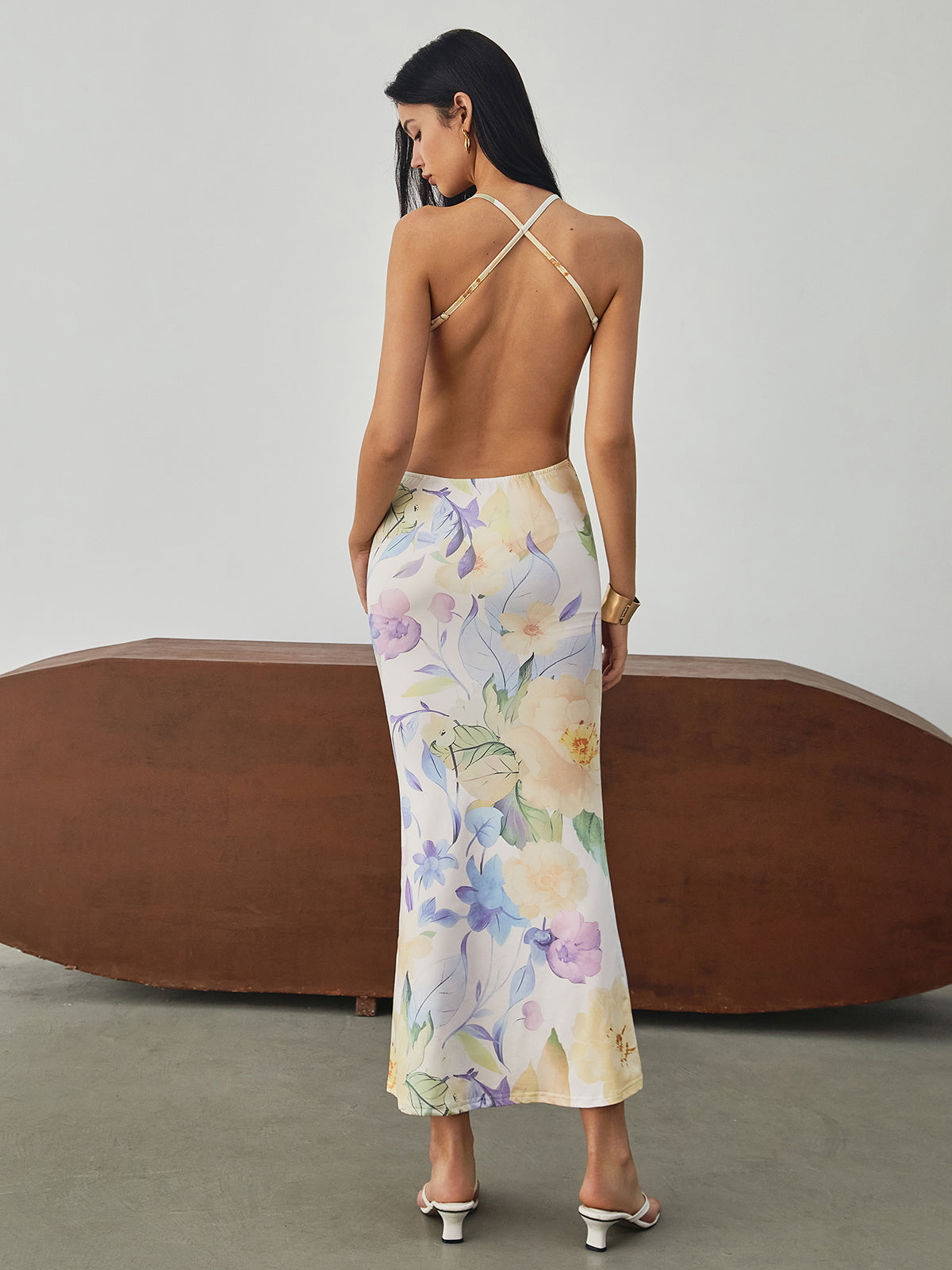 Classic Vintage & Enduringly Stylish Dress