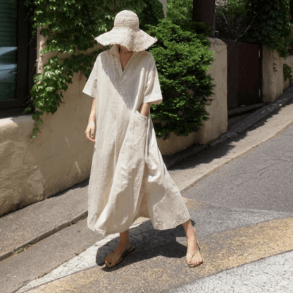 Effortlessly Elegant Blouse with a Timeless Design