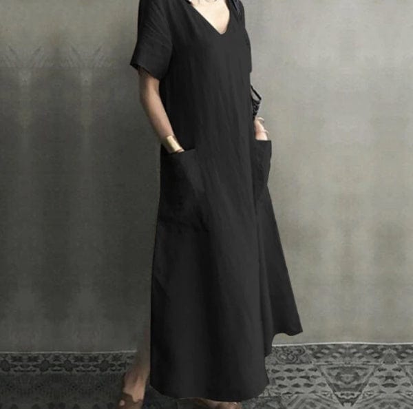 Sophisticated Dress with a Clean Classic Look