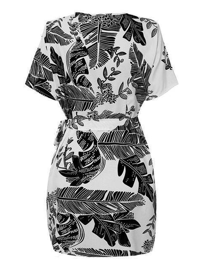 Gracefully Styled Garment for Any Occasion