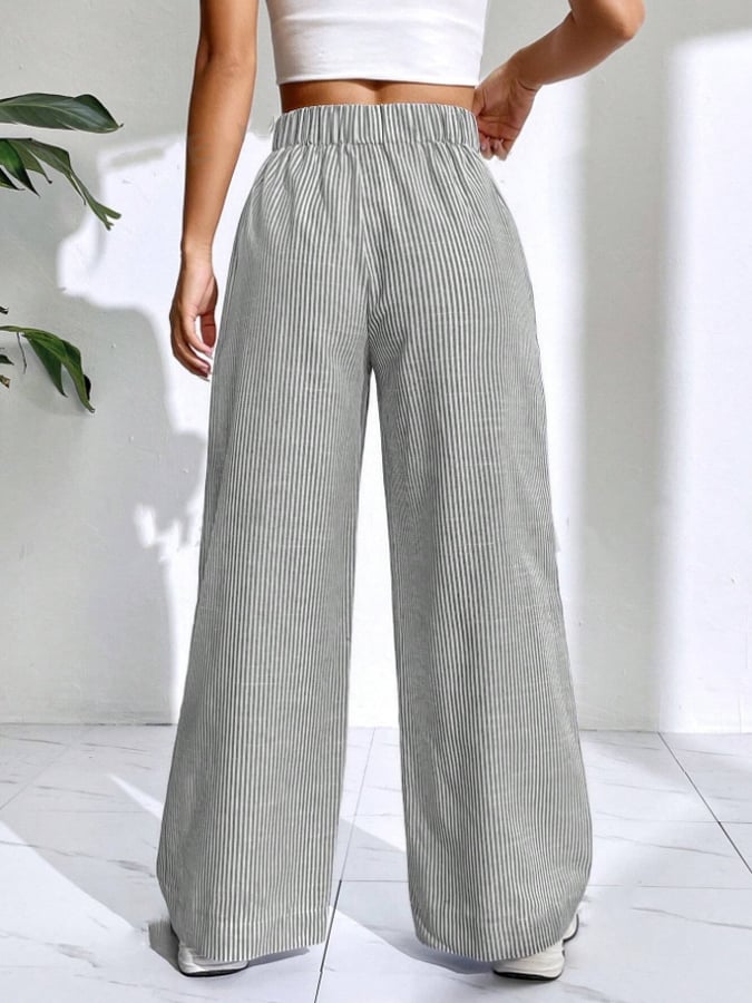 Polished Pants with an Effortless Classic Look