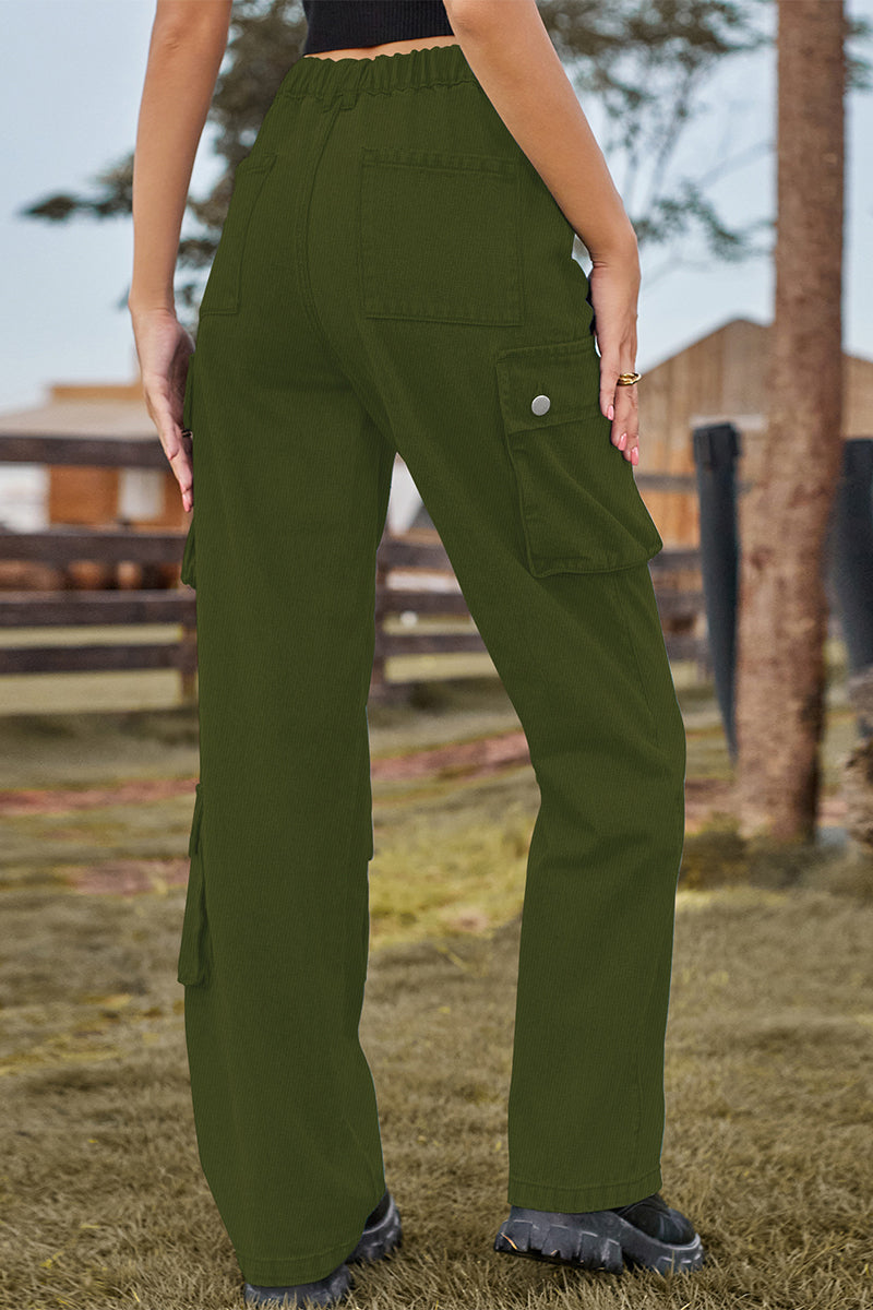 Effortlessly Elegant Garment with a Timeless Design