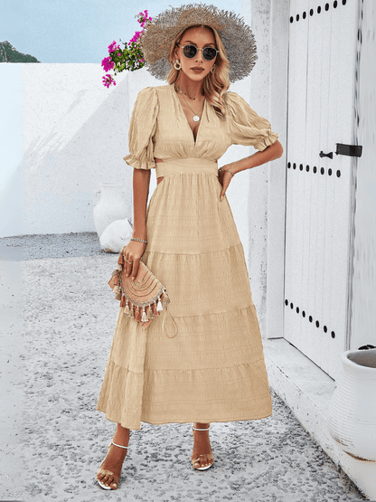 Beautifully Finished Dress in a Timeless Design