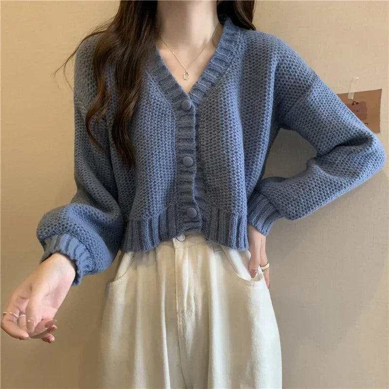 Classic Vintage & Enduringly Stylish Cardigan