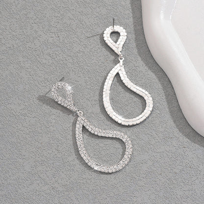 Classic Earring with Timeless Appeal