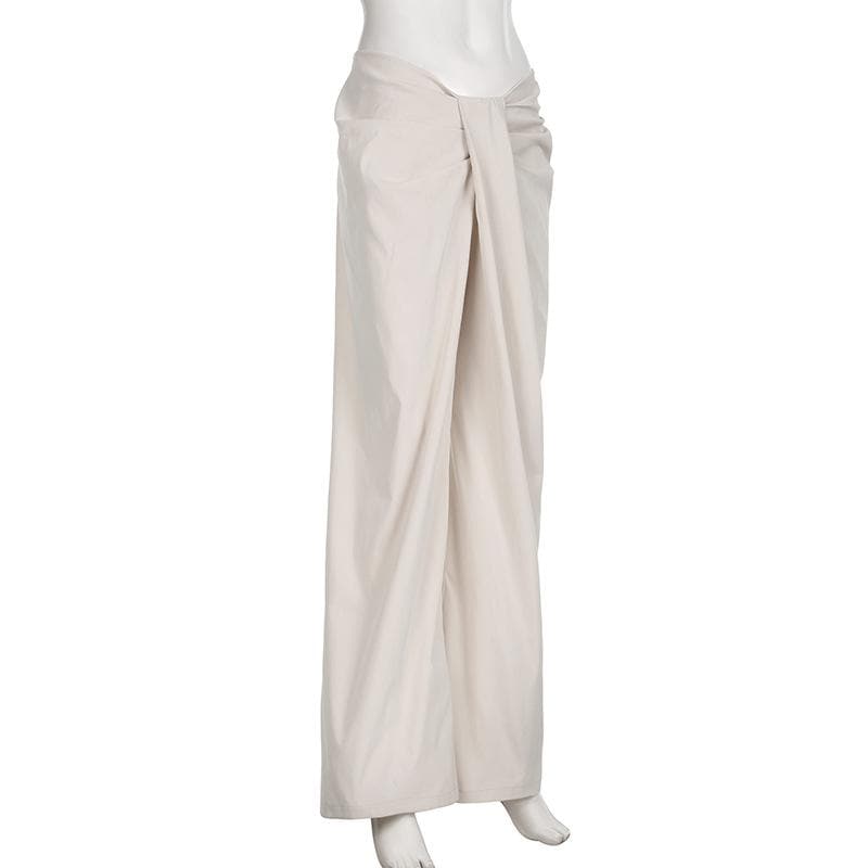 Sophisticated Garment with a Clean Classic Look