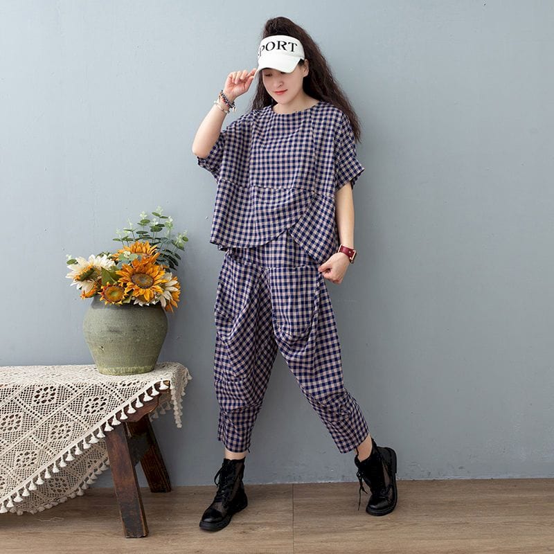 Effortlessly Elegant Garment with a Timeless Design