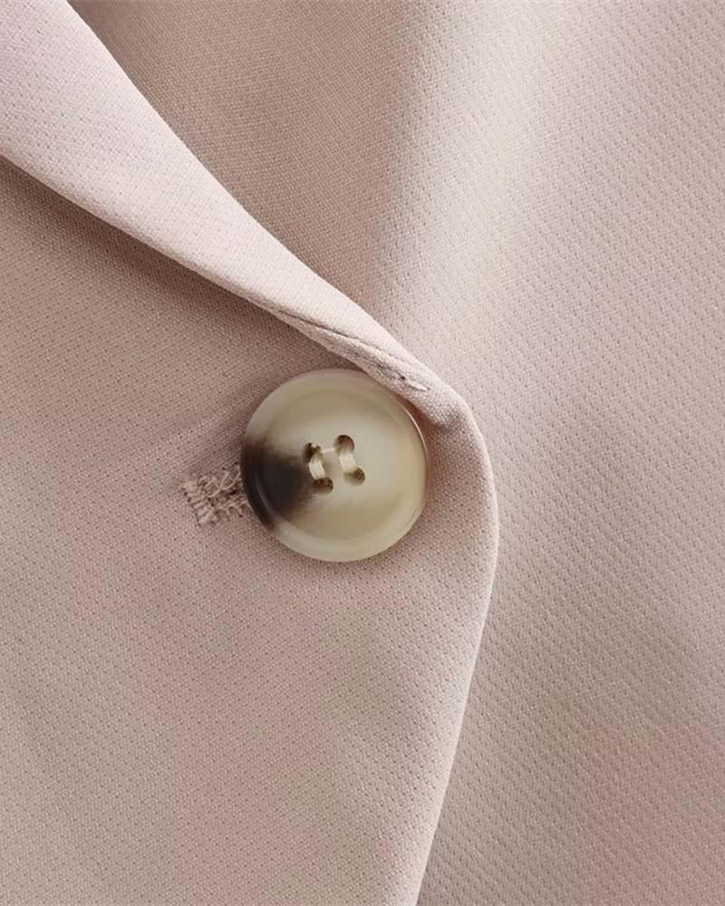 Classic Vintage & Enduringly Stylish Top
