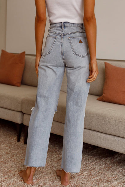 Beautifully Finished Garment in a Timeless Design