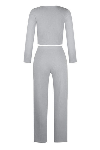 Sophisticated Pants with a Clean Classic Look