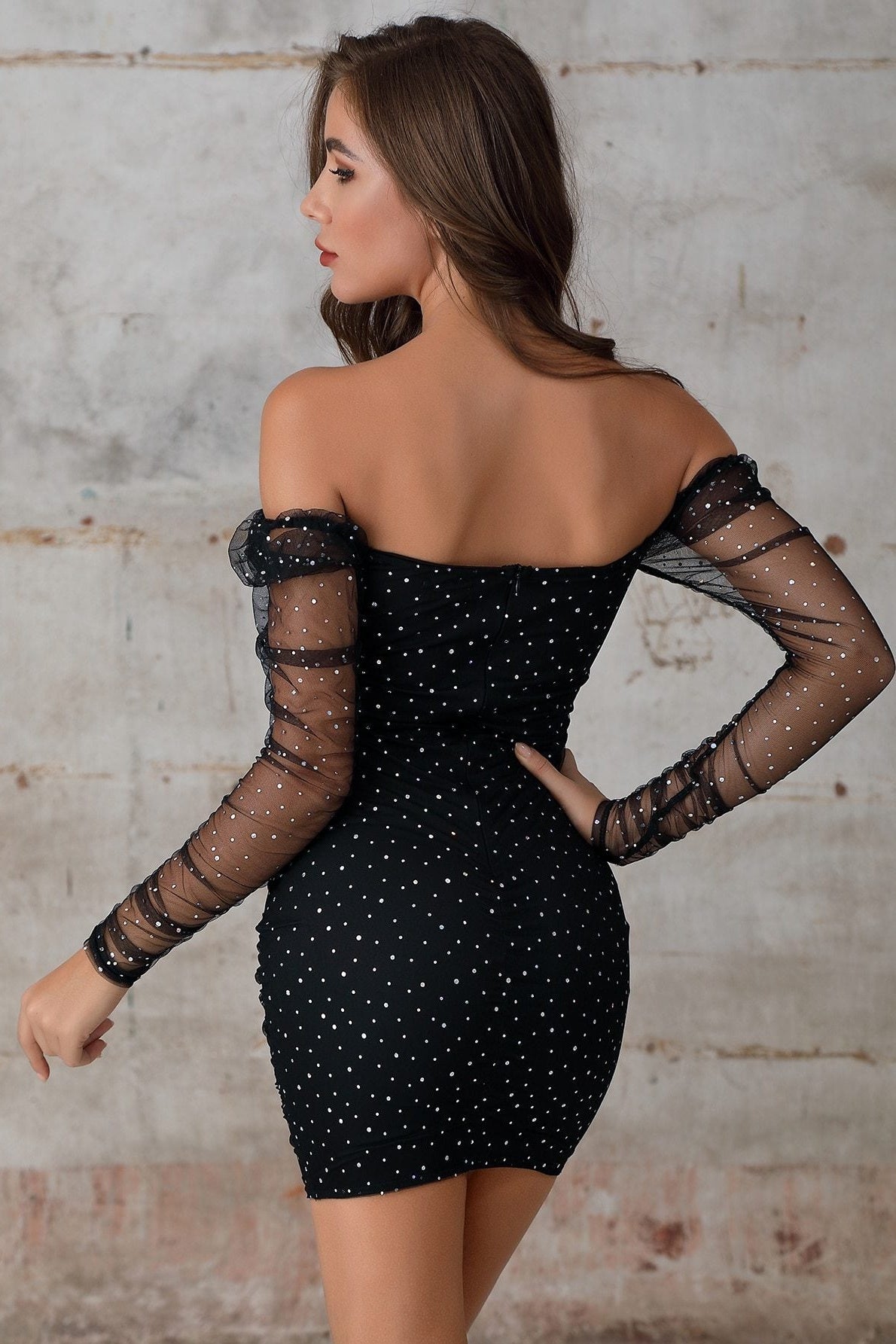 Classic Vintage Dress with a Flattering Fit