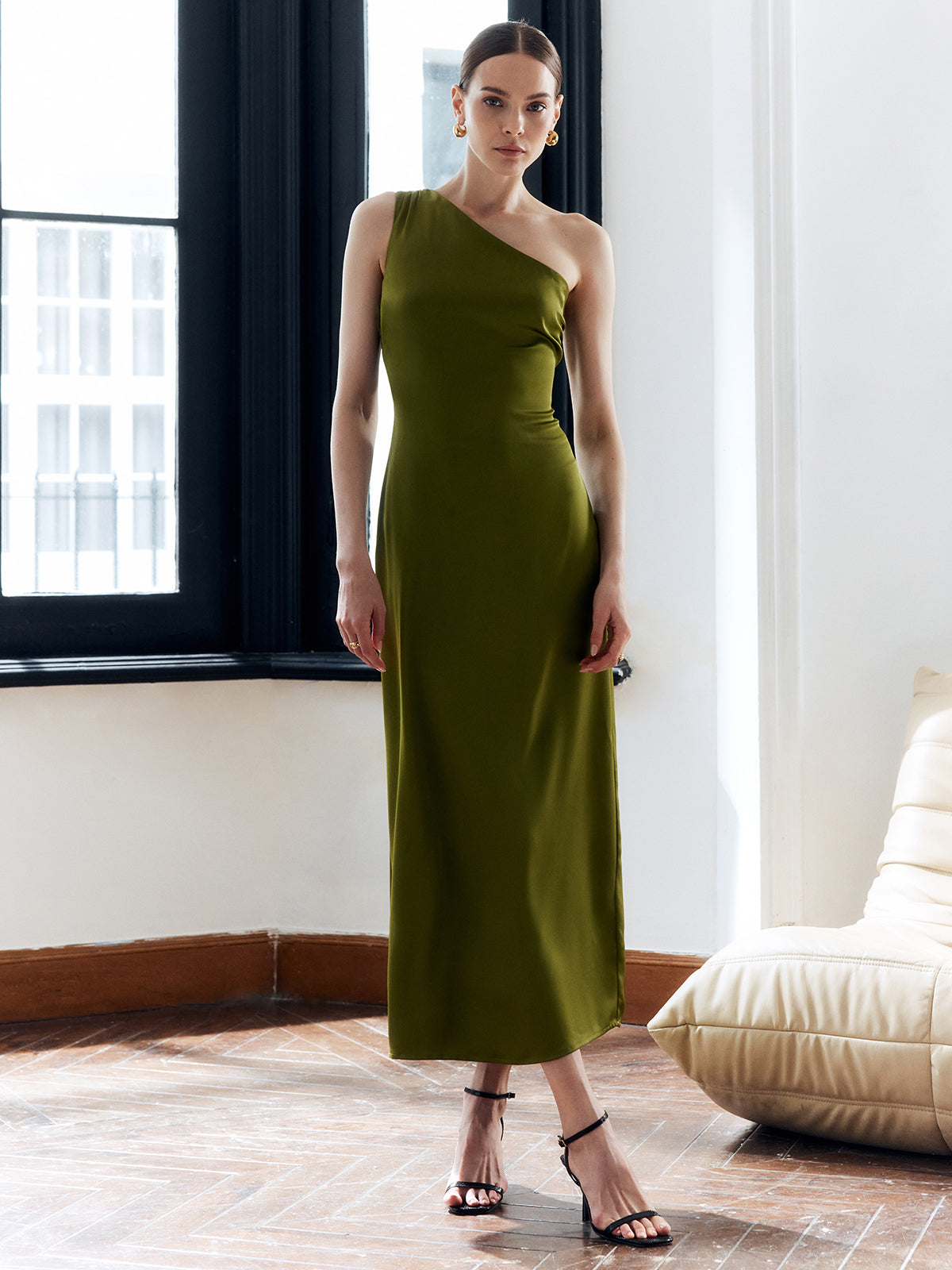 Elegantly Styled Dress for Everyday Wear