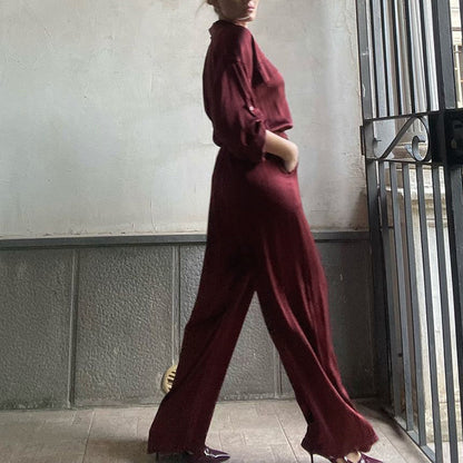 Sophisticated Trousers with a Clean Classic Look