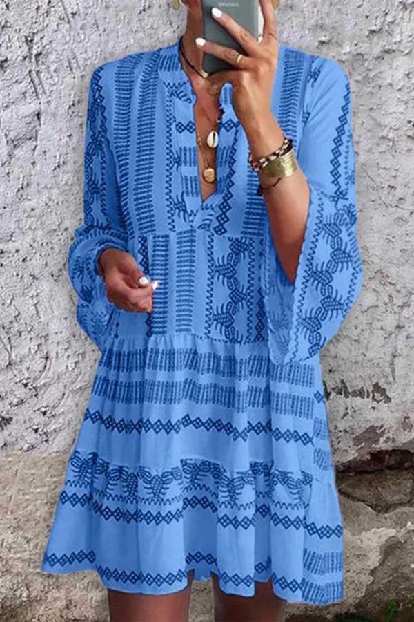 Sophisticated Dress with a Clean Classic Look
