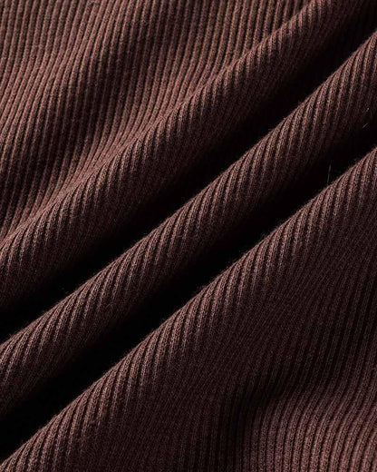 Effortlessly Elegant Garment with a Timeless Design