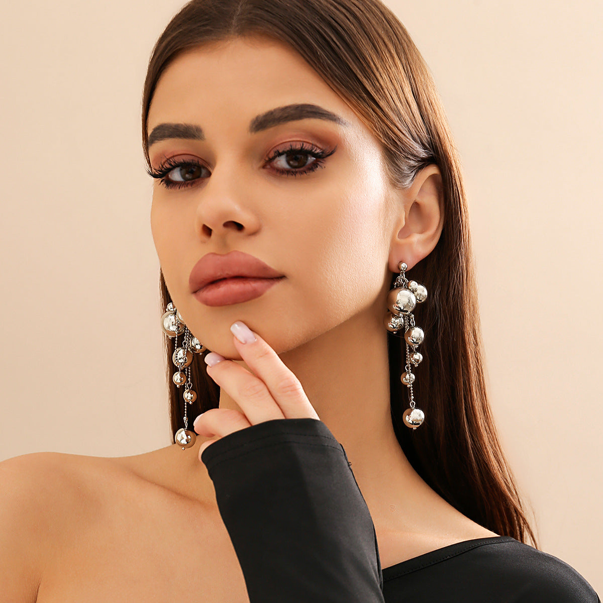 Delicate Artisan Pearl Earring